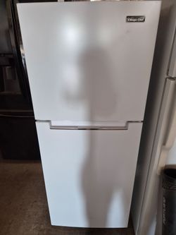 24"w magic chef refri