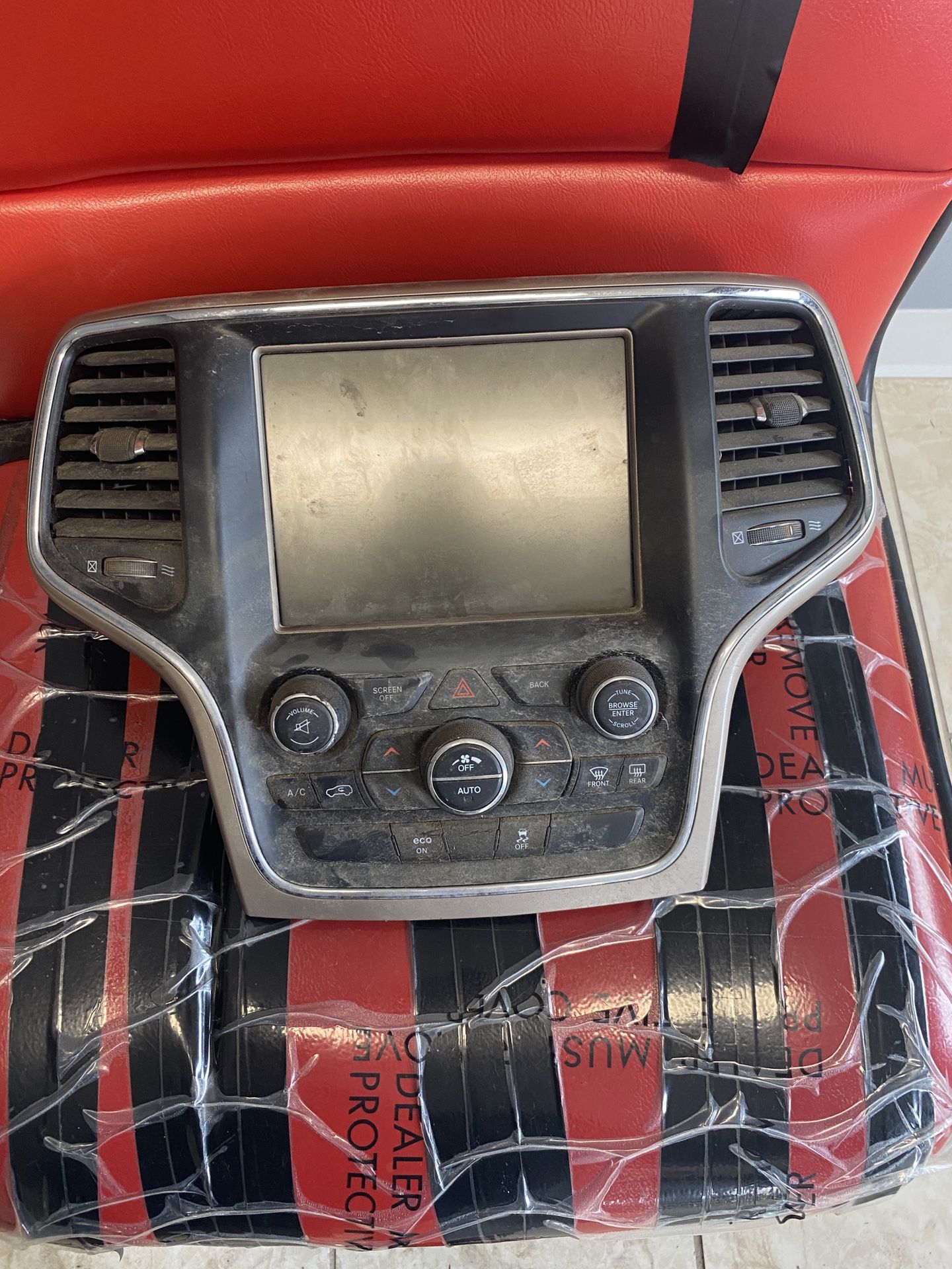 2014 Jeep Cherokee Radio