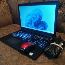 Laptop Dell Latitude 5580-core i5-8gb Ram-128gb HD SSD Solid-Go-od For Stud-ents Bue-na-para Estu-diantes.