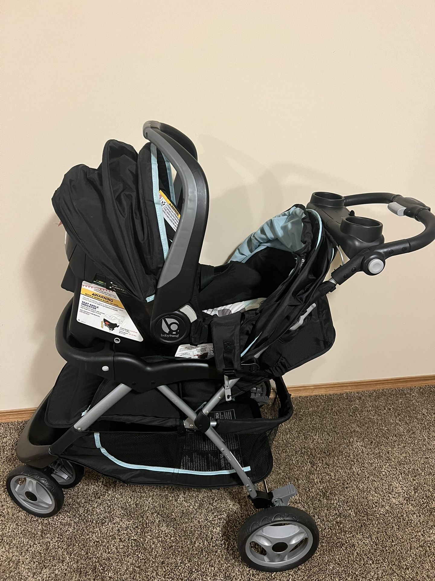 Baby Trend Travel System – Stroller + Car Seat (Excellent Condition
