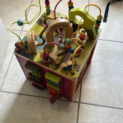 Zany Zoo Wooden Activity Cube