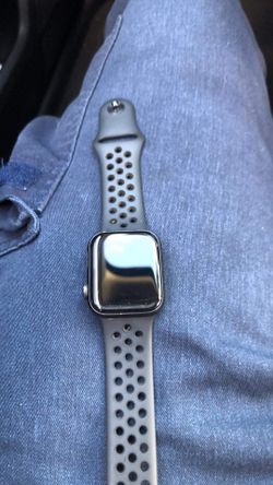 Iwatch SE