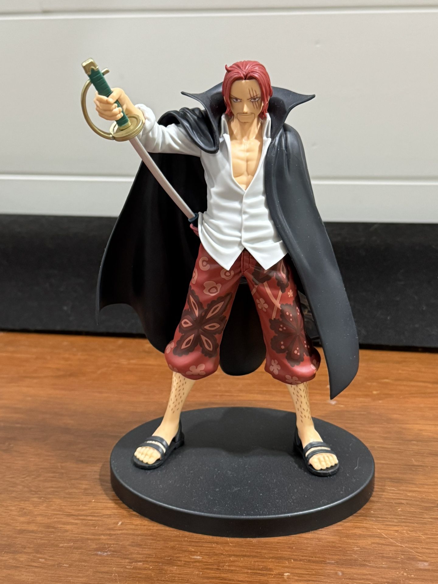 Shanks One Piece Statue