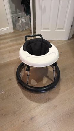 Baby Walker Black and White
