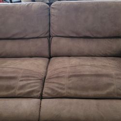  Sofa ( Recliner) 