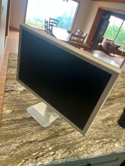 Apple Cinema Display 20" Widescreen Lcd Cinema Display