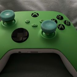 Custom Green Xbox Controller 