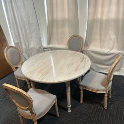 Luxury dinning set of 4 chairs with lovely table