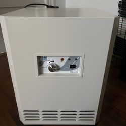 Tracs Portable UV- C Air Purifier 