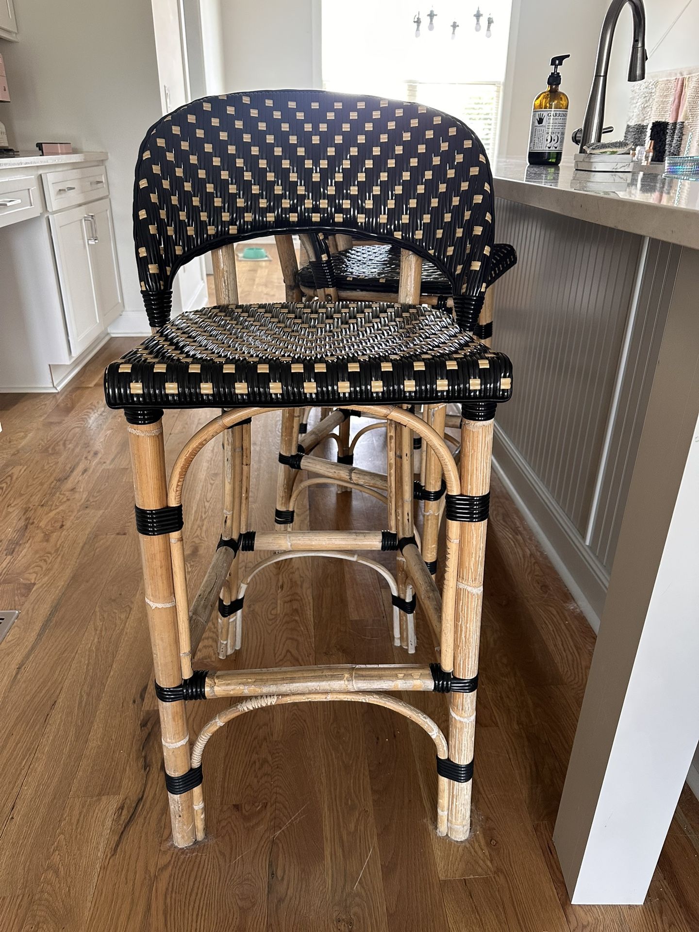 4 Wicker Bar Stools