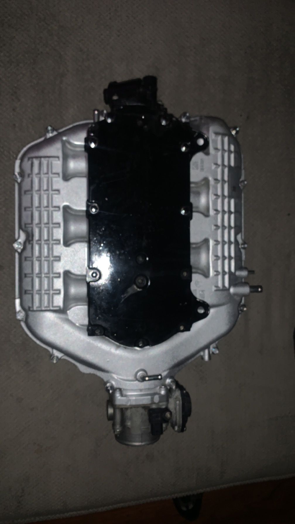J Series Intake Manifold And Throttle Body