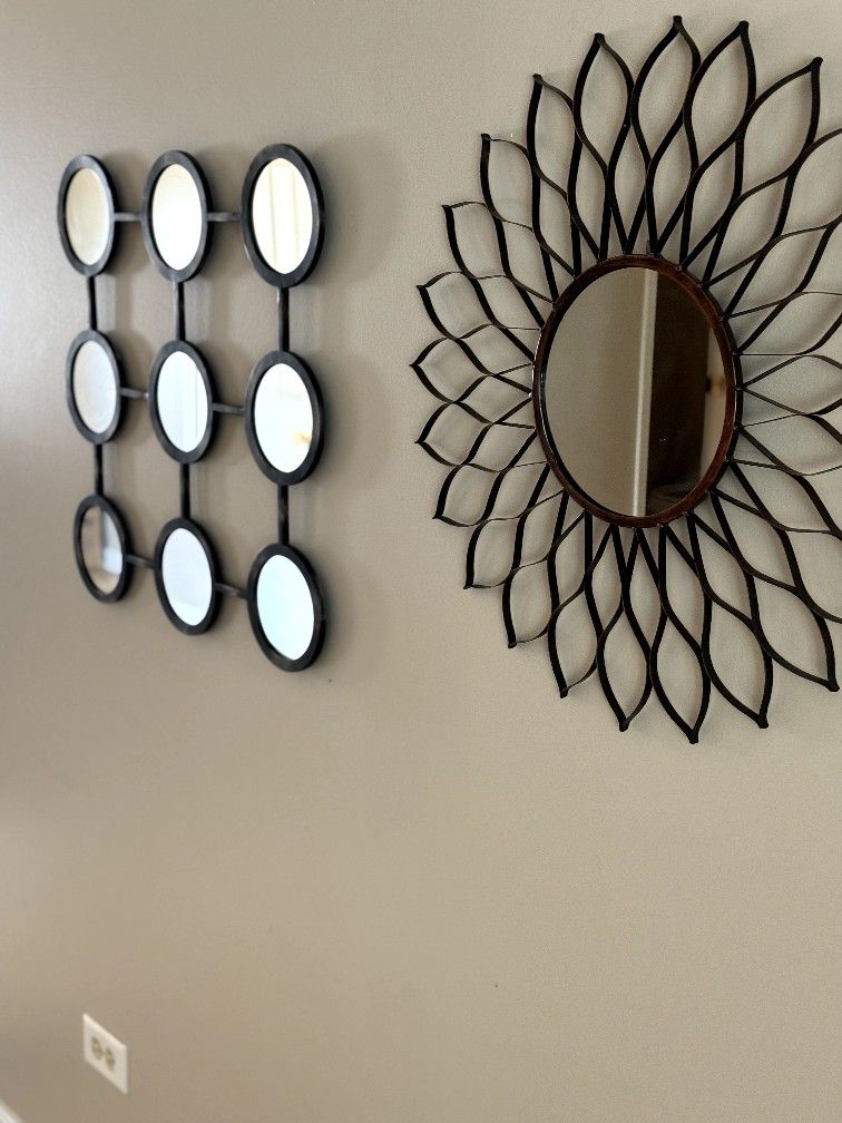 2 Mirrors And Wood Side Table