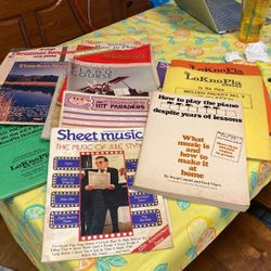 20 Vintage Learning  Books For Playing Piano 
