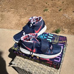 Nike Kyrie 6 Size 10 Men (11.5 Women) – Excellent Condition w/ Box 🔥
