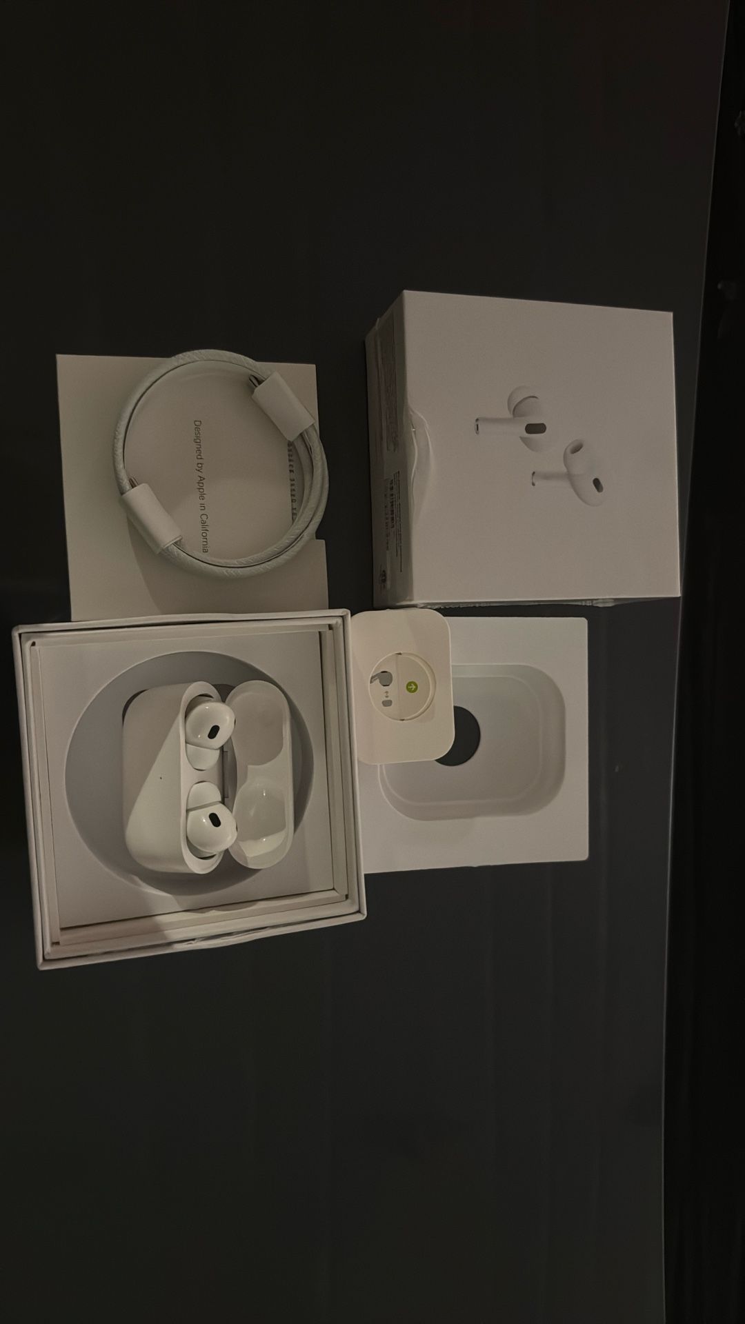 AirPods
