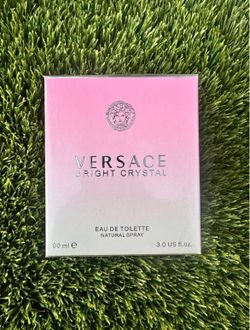 Versace Bright Crystal Perfume
