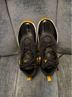 Men’s Nike Jordons Knight Flight