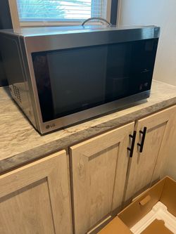 LG Microwave