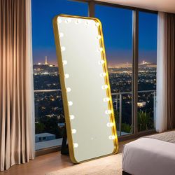 Glam Nina Bluetooth floor Mirror in Gold or Silver color!