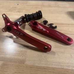 Mounts Bike Crank Set 