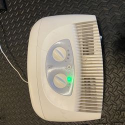 VICKS AIR purifier $10