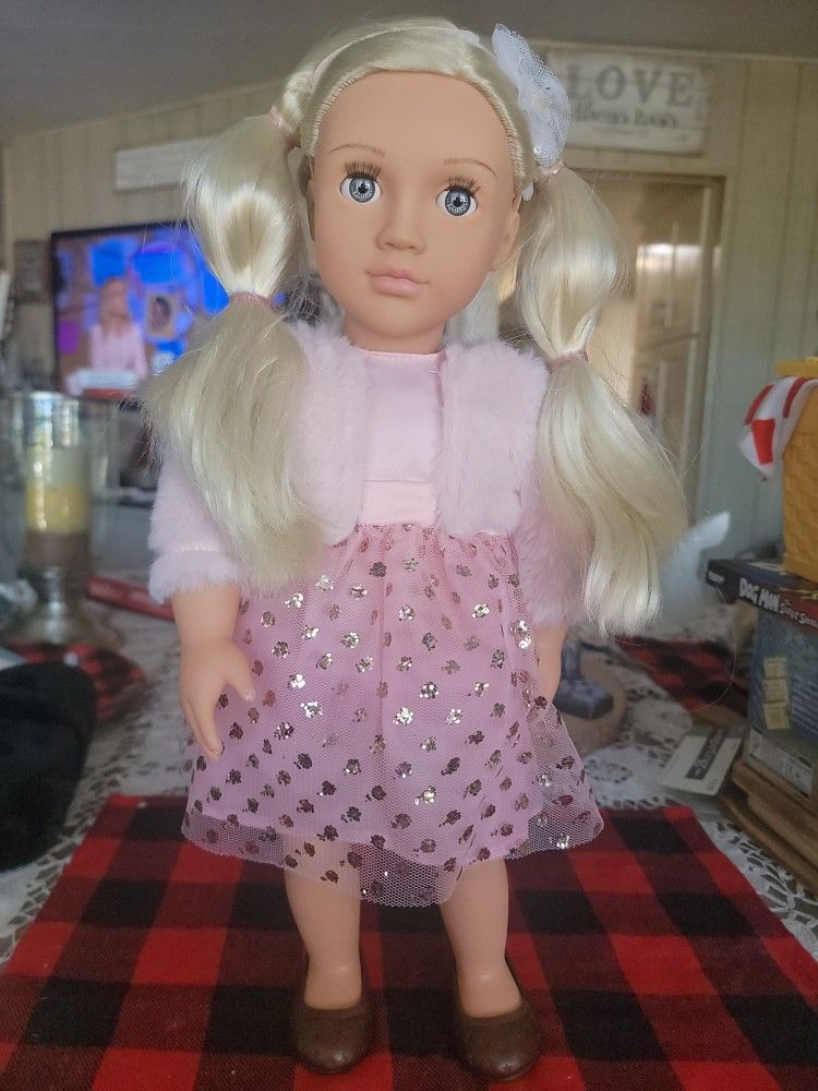 BEAUTIFUL 18 IN OUR GENERATION DOLL IN EXCELLENT CONDITION 