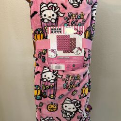 Hello Kitty Halloween blankets 
