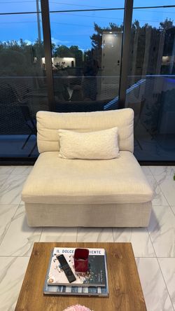 Ashley furniture ottoman