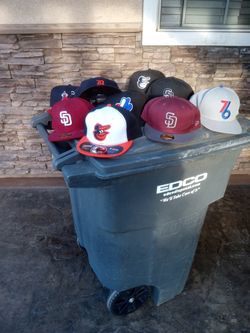 New Era Fitted Cap Size 8