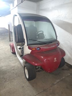 Cadillac golf cart