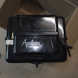 Fan Powered Whole Home Humidifier AprilAir Model 110