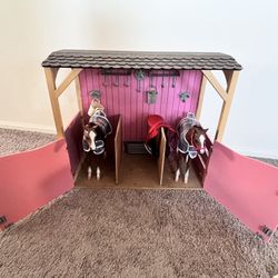 Our Generation Horse Barn Playset for 18" Dolls - Saddle Up Stables - Pink