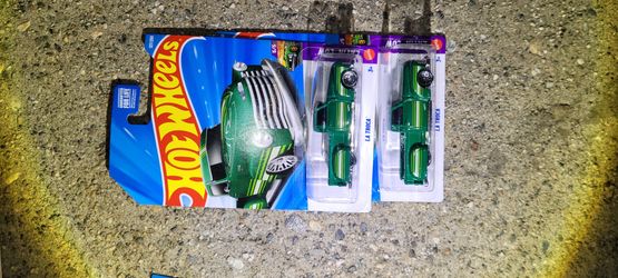 Hot Wheels La Troca Die-Cast Cars Lot of 3