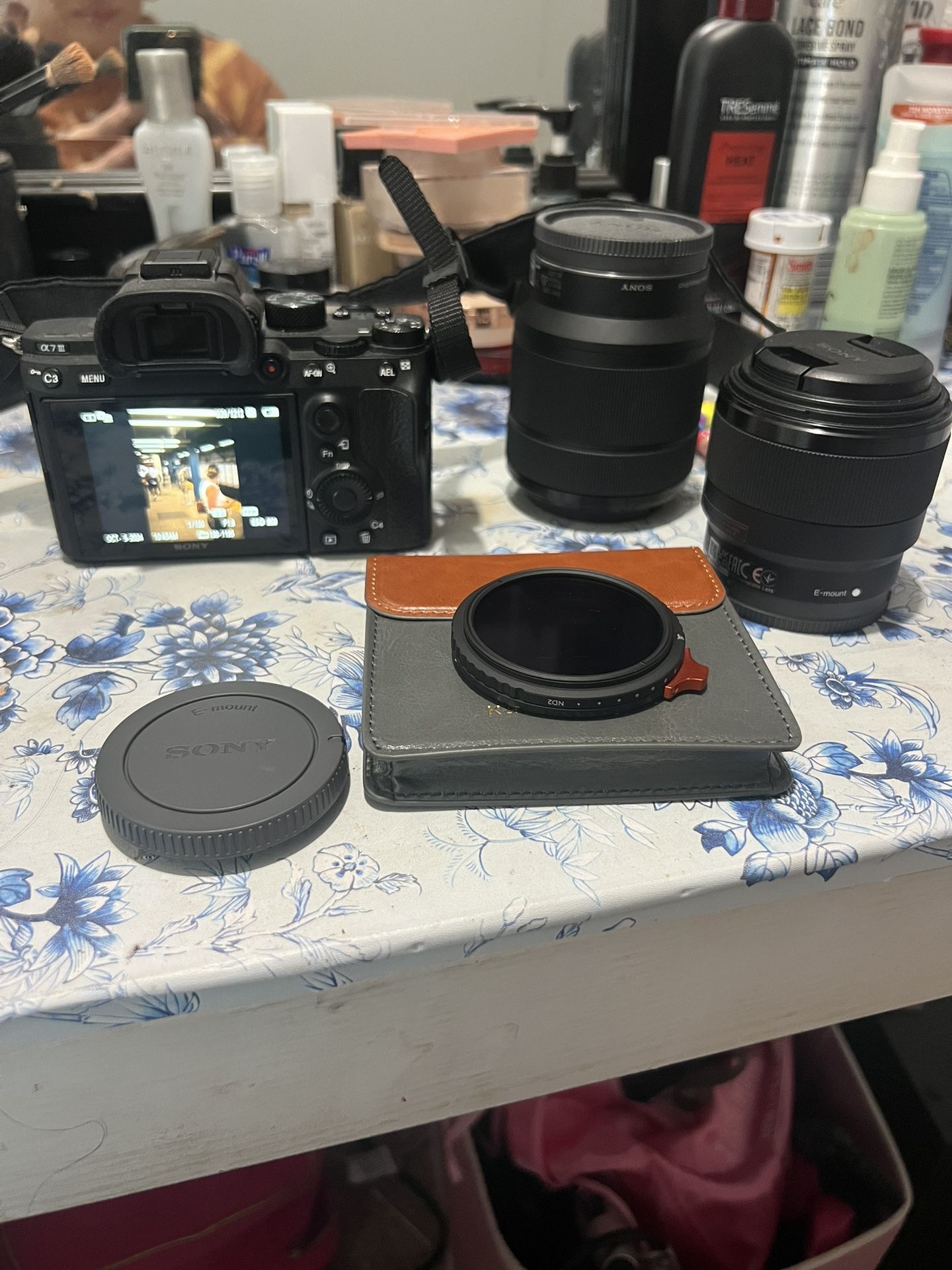Sony A7iii With 2 Lens And A Lens Filter $1,300