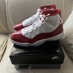 Air Jordan 11 Cherry Red White New Size 11.5
