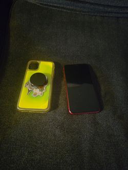 Iphone 11 red