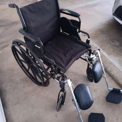 DRIVE sentry Regular ADULT SIZE WHEELCHAIR