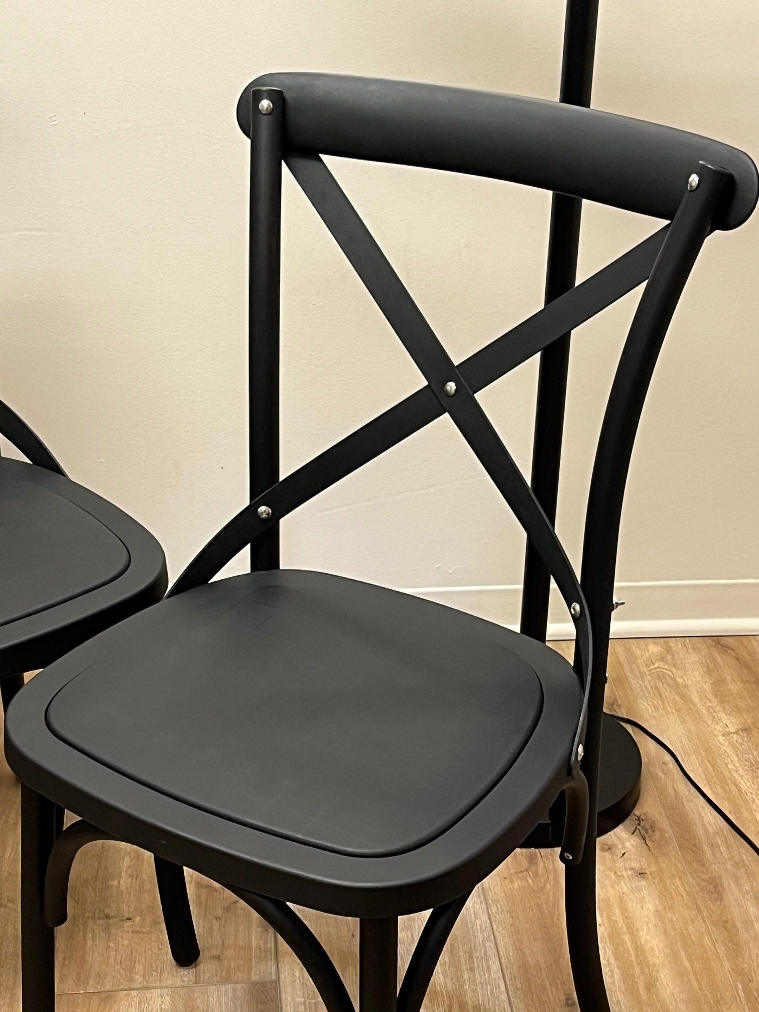 Flash Furniture 2-pack Advantage Black Resin X-Back Chair