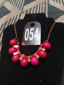 #054 claim  by number  $5 necklace