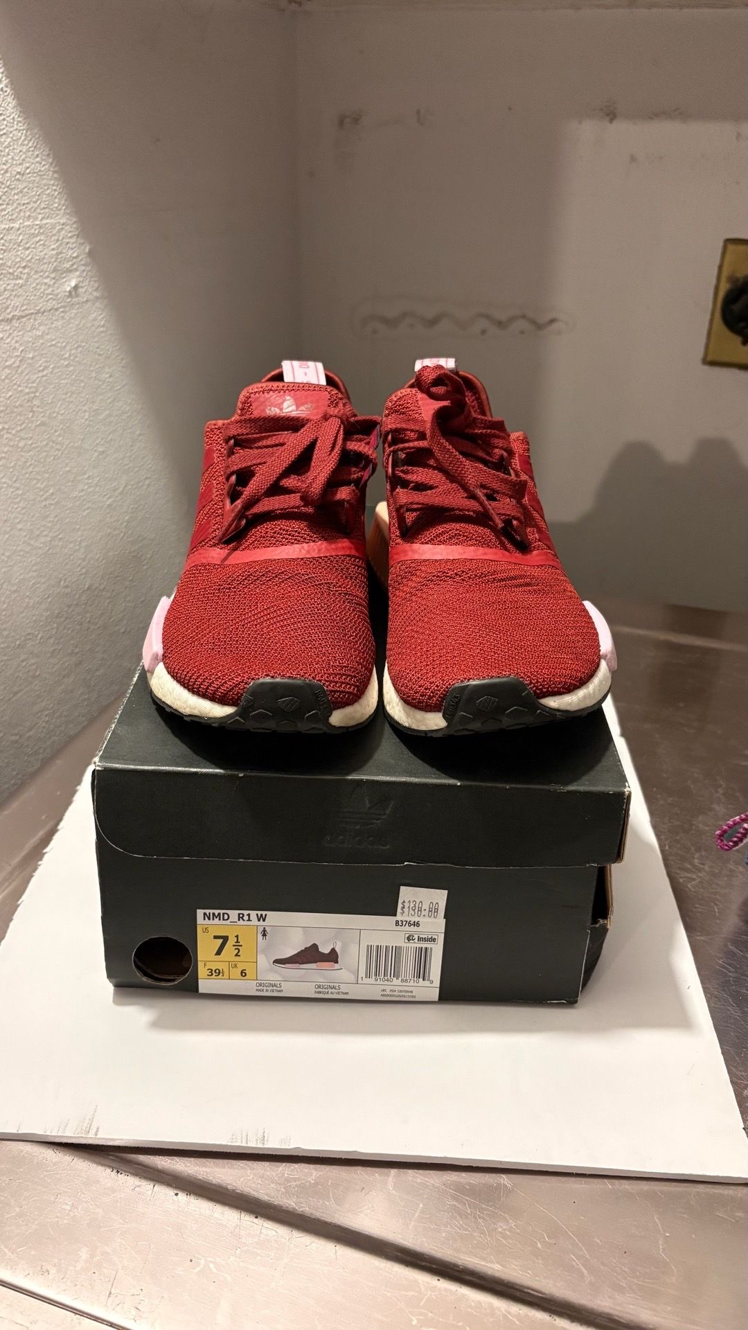 NMD R1