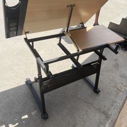 Art Table