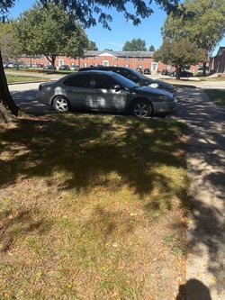 2002 ford Taurus