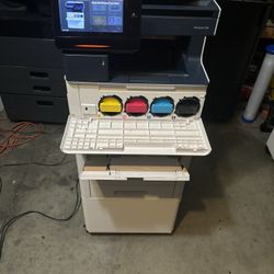 Xerox Versalink B605 Copier/print/scan/fax/internal Finisher