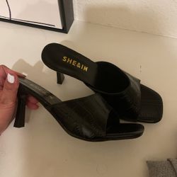 Black Heels Womens Size 6