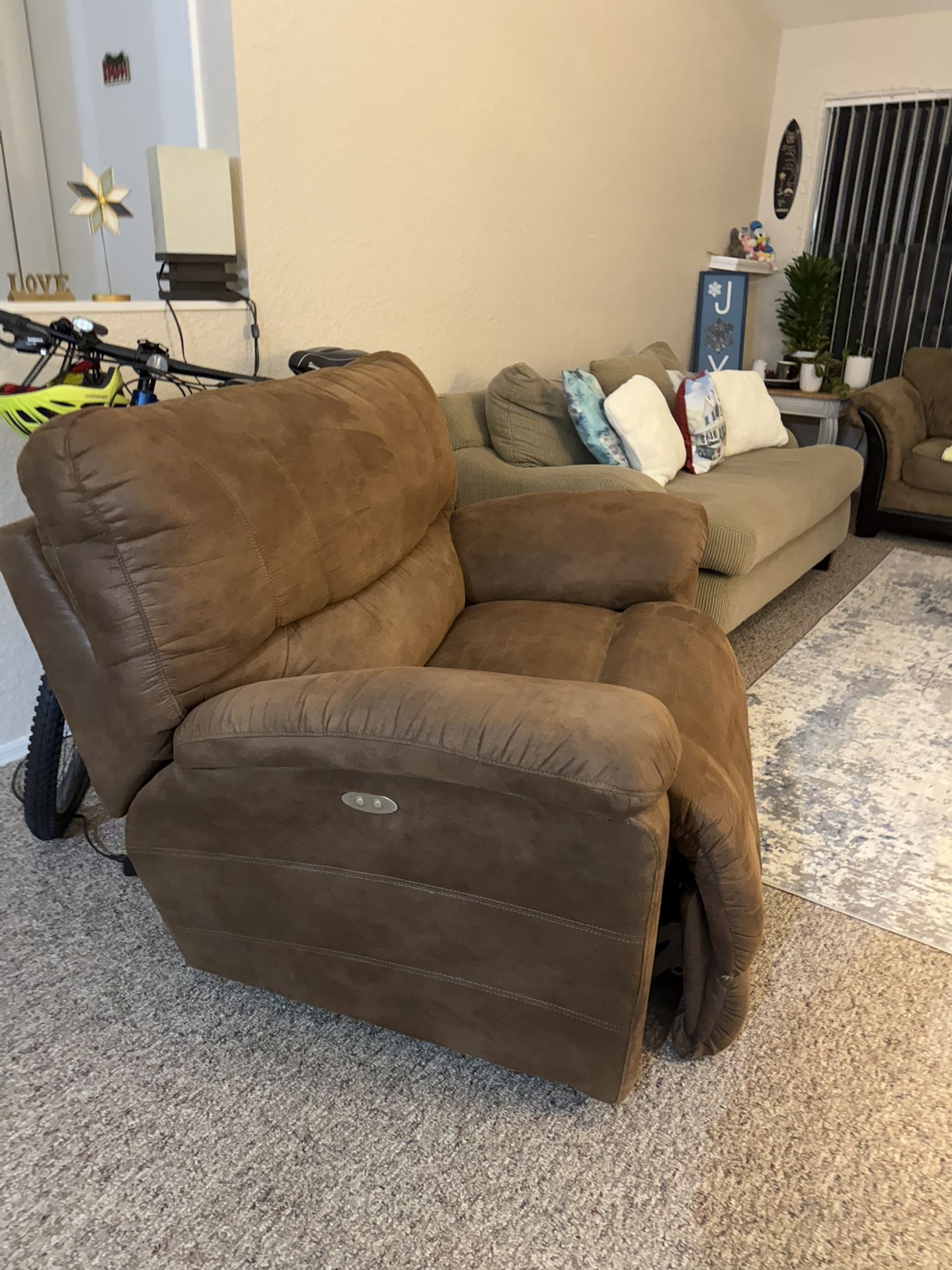 Mueble Reclinable Eléctrico