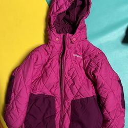 Patagonia Toddler Girl Jacket  Size : 2T - Pick Up Near Wellington Mall.