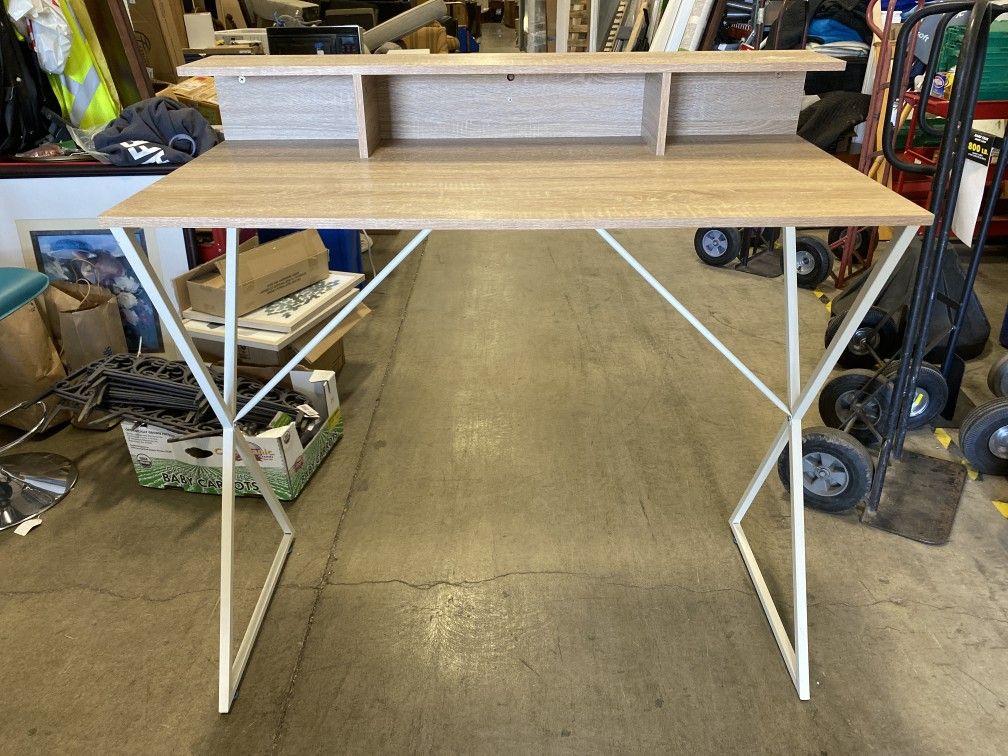 JOY Whitewood Standing Desk