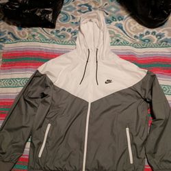 Nike Windbreaker Size XXL 