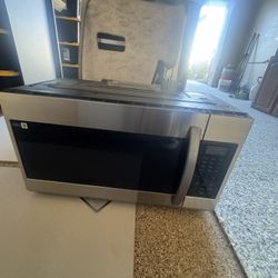 Samsung microwave LIKE NEW