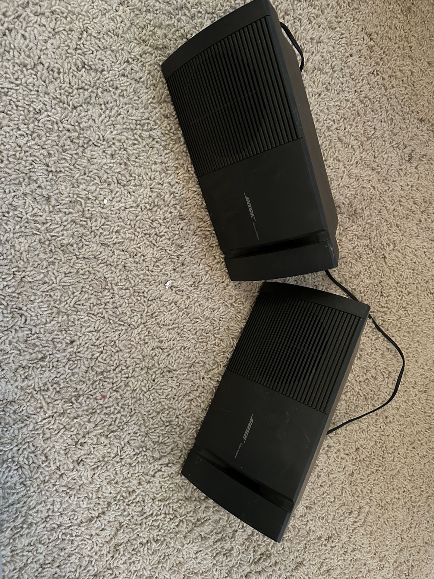 Bose v-100 Video Speaker 
